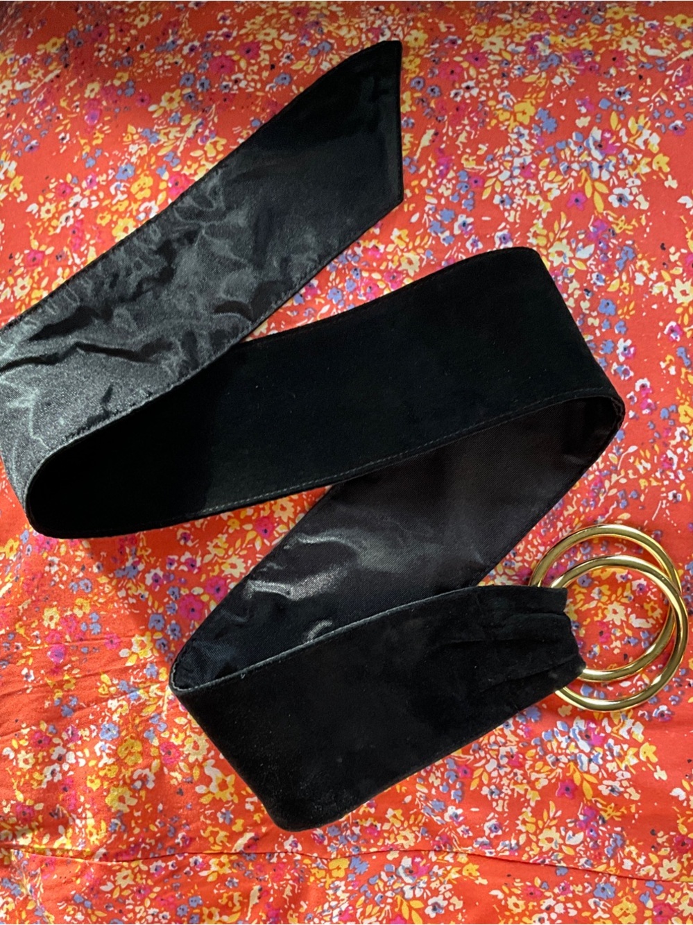 Amanda Smith Black Suede Belt with Gold Double Rings